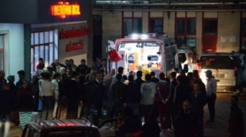 Patlama Sonucu Yaralanan Gençler, Çevre İllerdeki Hastanelere Sevk Edildi