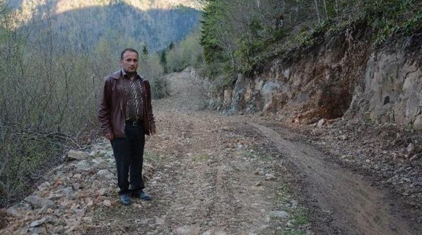 G&uuml;m&uuml;şdere Mahallesi&rsquo;nde Yol &Ccedil;alışmaları Tamam