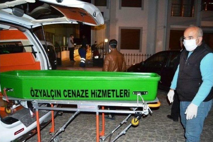Bursalı Tekstilci Ayvalık’taki Evinde Ölü Bulundu G2