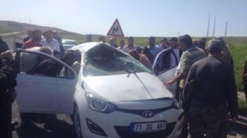 Ergani&rsquo;de Trafik Kazası: İki Yaralı