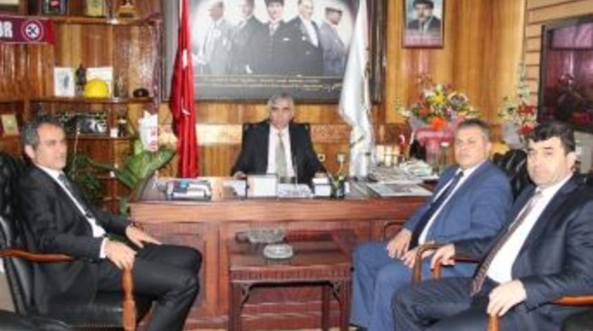 Be&uuml; Rekt&ouml;r&uuml; Prof. Dr. &Ouml;zer, Gmis&rsquo;i Ziyaret Etti