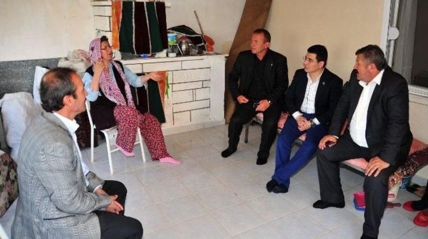 Başkan T&uuml;t&uuml;nc&uuml;, Varsak&rsquo;ta Vatandaşlarla Bir Araya Geldi