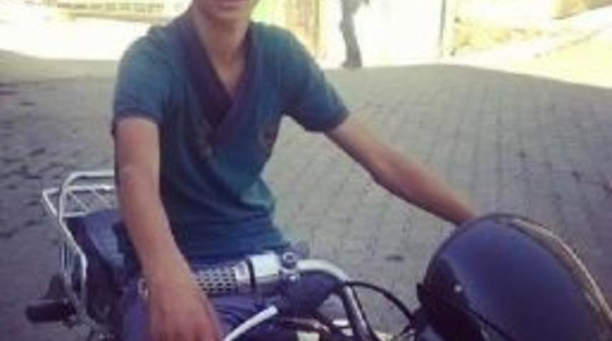 Parkta &Ouml;l&uuml; Bulundu (2)