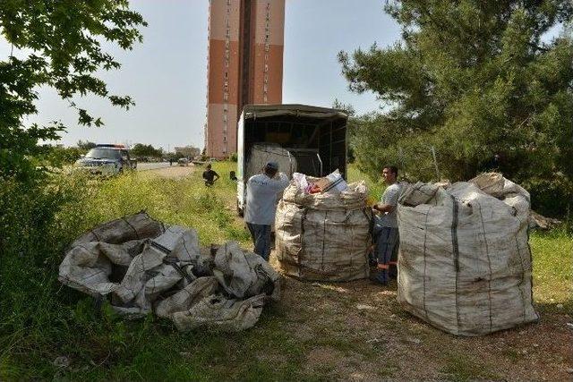 Çöp Ve Hurda Toplayıcılarına Belediye Baskını