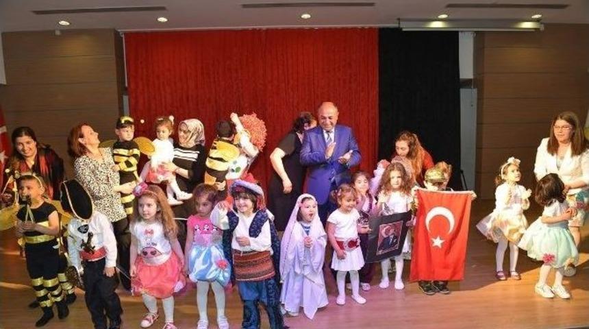 &Ccedil;iğli Belediyesi Eğitim Merkezi İlk Mezunlarını Verdi