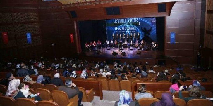 Tevhidname Konserine Büyük İlgi G5