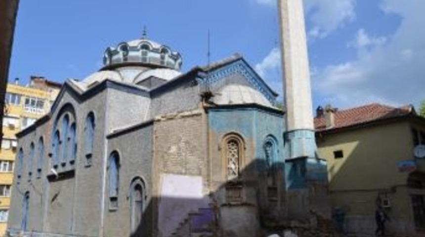 Balıkpazarına Nefes Aldıracak Yıkımlar Tamamlandı