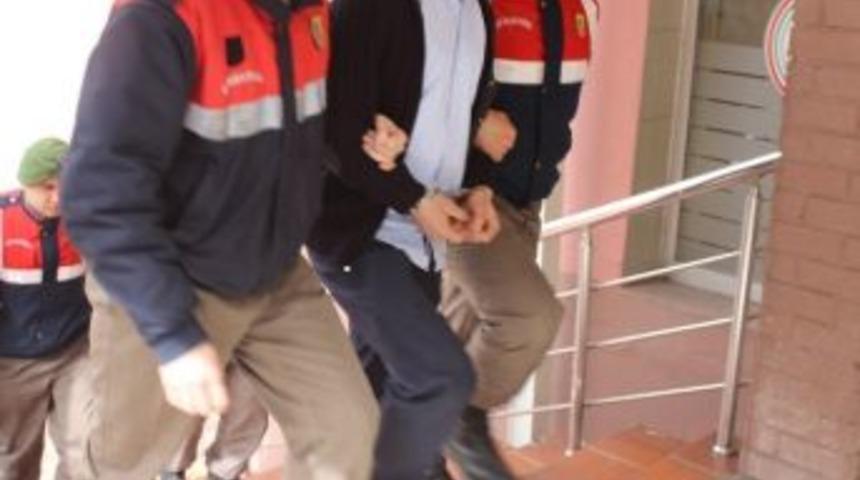 Bı&ccedil;akla Gasp Yapan Şahıs Tutuklandı