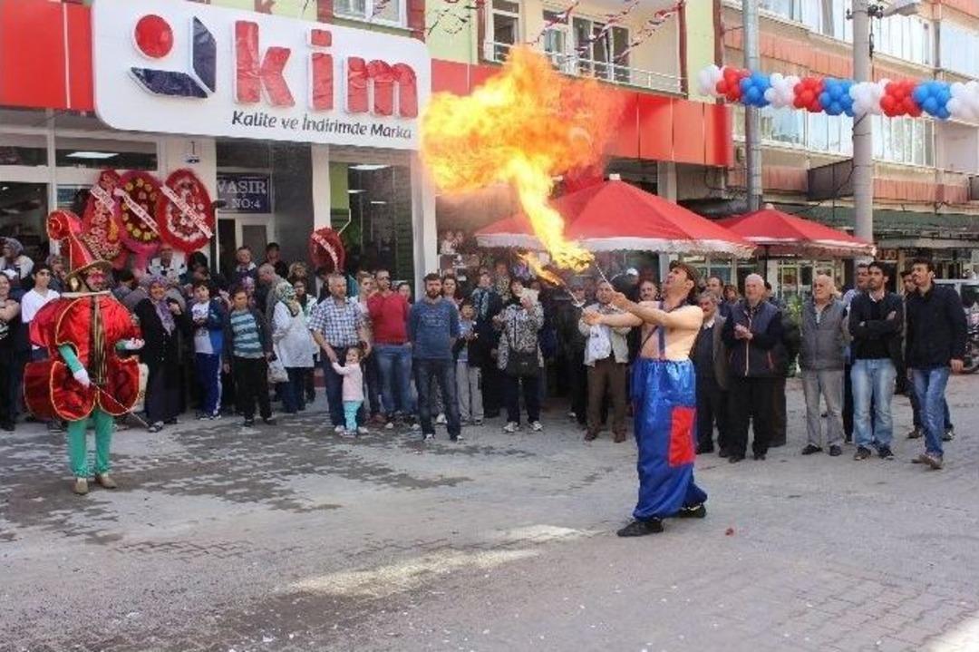 Edirne&rsquo;de &rsquo;kuklalı, Ateşbazlı, Tahtabacaklı&rsquo; İş Yeri A&ccedil;ılışı