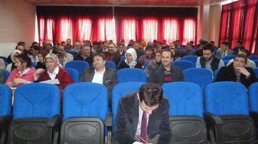 Sandık Kurulu G&ouml;revlilerine Y&ouml;nelik Eğitim Kursu D&uuml;zenlendi