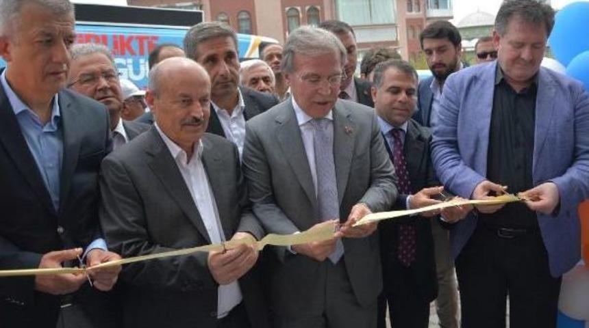 Ak Parti'li Şahin: Abdullah Bey Bizim Başarılı Olmamız Için Dua Etmektedir (2)