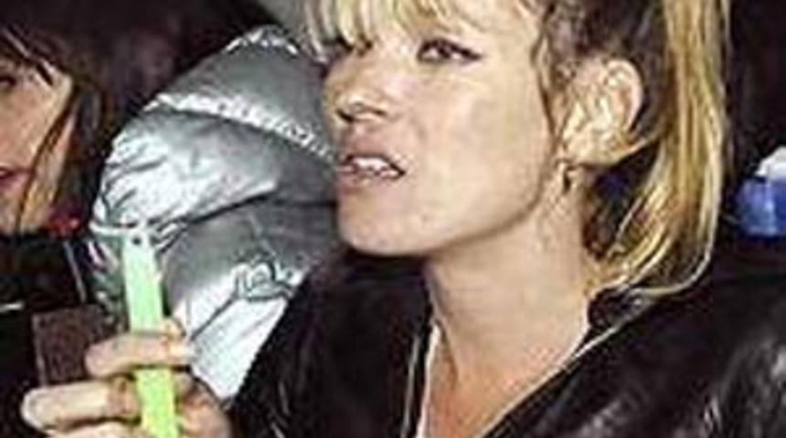 UYUŞTURUCU PARASI İ&Ccedil;İN YAPMADIĞI KALMADI 