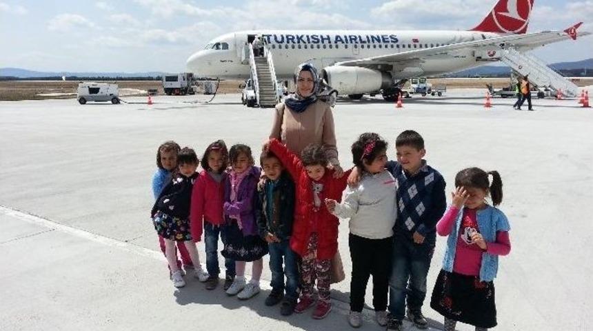 Öğrenciler, Kastamonu Havalimanını Gezdi