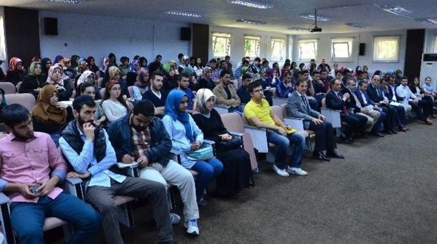 Doğan “mevlana Ve Pedogoji”yi Anlattı