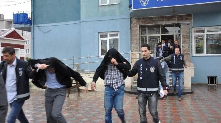 Kapaklı&rsquo;da Bir Gecede 2 İş Yerini Soyan Hırsızlar İstanbul&rsquo;da Yakalandı
