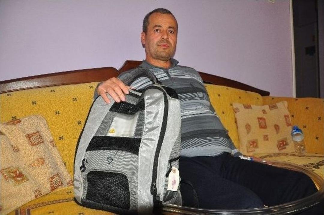 (&ouml;zel Haber) Kalbini Sırtında Taşıyor