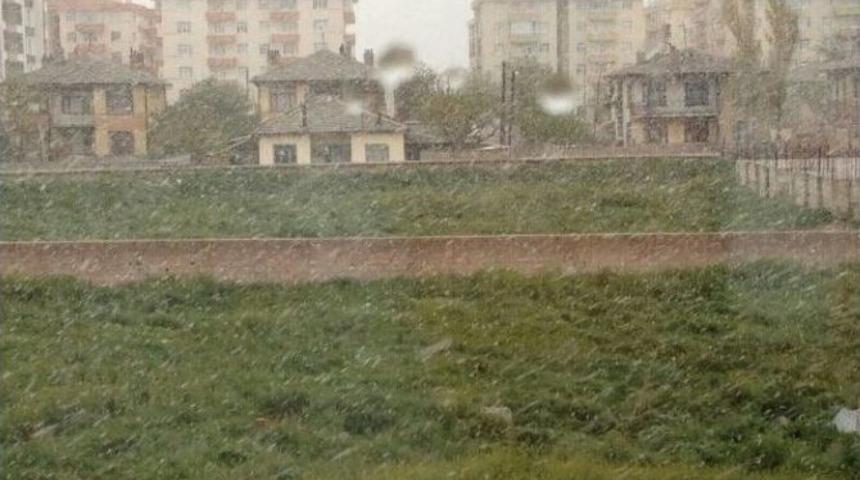 Rus Eş Kocasının Yarasına Bebek Beziyle Tampon Yapmış