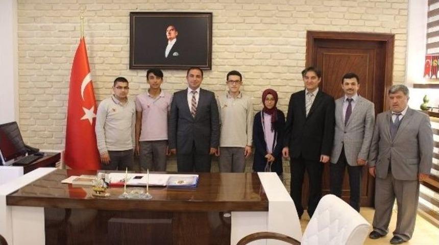 Sarıcakayalı İmam Hatip &Ouml;ğrencilerinin B&uuml;y&uuml;k Başarı