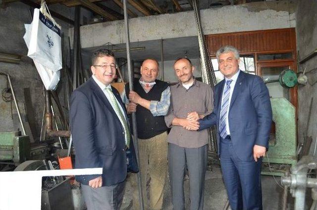 Ak Parti Trabzon Milletvekili Adayı Günnar Ortahisar’da Sanayi Esnafını Gezdi