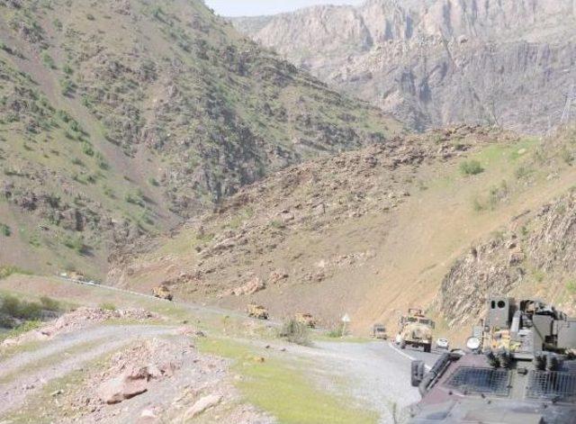 Hakkari'de Askeri Hareketlilik