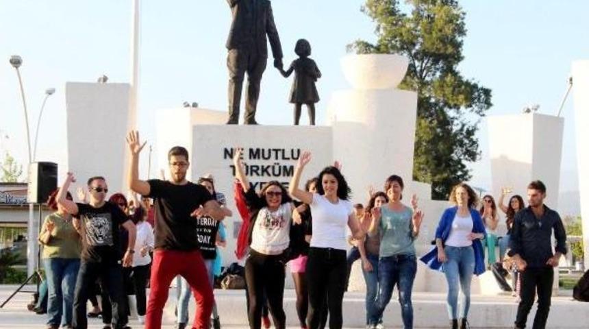 Fethiye'yi Dansa Kaldırdılar