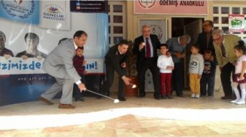 &Ouml;demiş&rsquo;te Bin &Ccedil;ocuğa Bin Topa&ccedil;