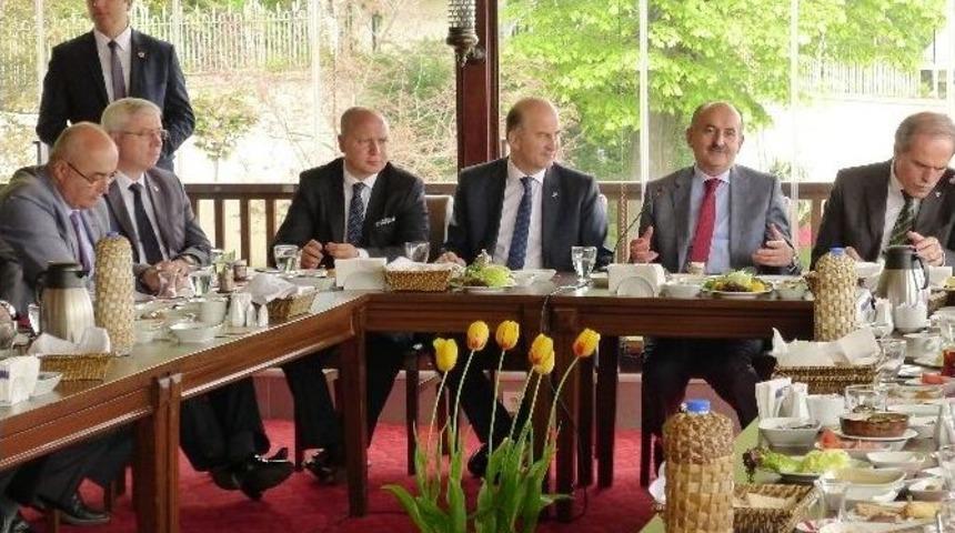 Sağlık Bakanı Mehmet M&uuml;ezzinoğlu: