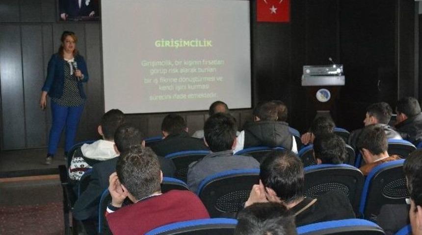 Erzurum Meslek Eğitim Merkezi&rsquo;nde Girişimcilik Ve İlk Yardım Semineri
