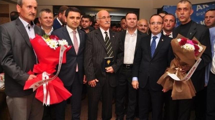 Ak Parti&rsquo;den Biga&rsquo;da Vefa Yemeği