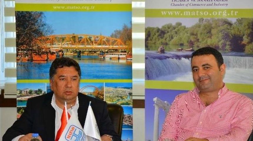 Başarılı İş Adamı, Gen&ccedil; Girişimcilere İş Hayatını Anlattı