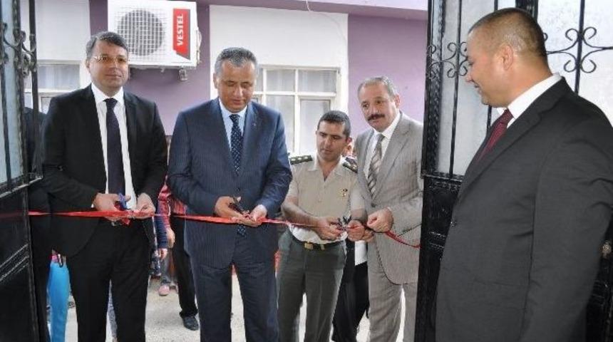 Silifke&rsquo;de Bilim Fuarı Sergisi A&ccedil;ıldı