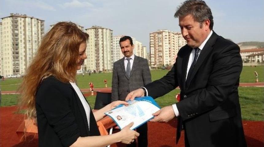 Gökyüzündeki Özgürlüğe 42 Kişi Daha Katıldı