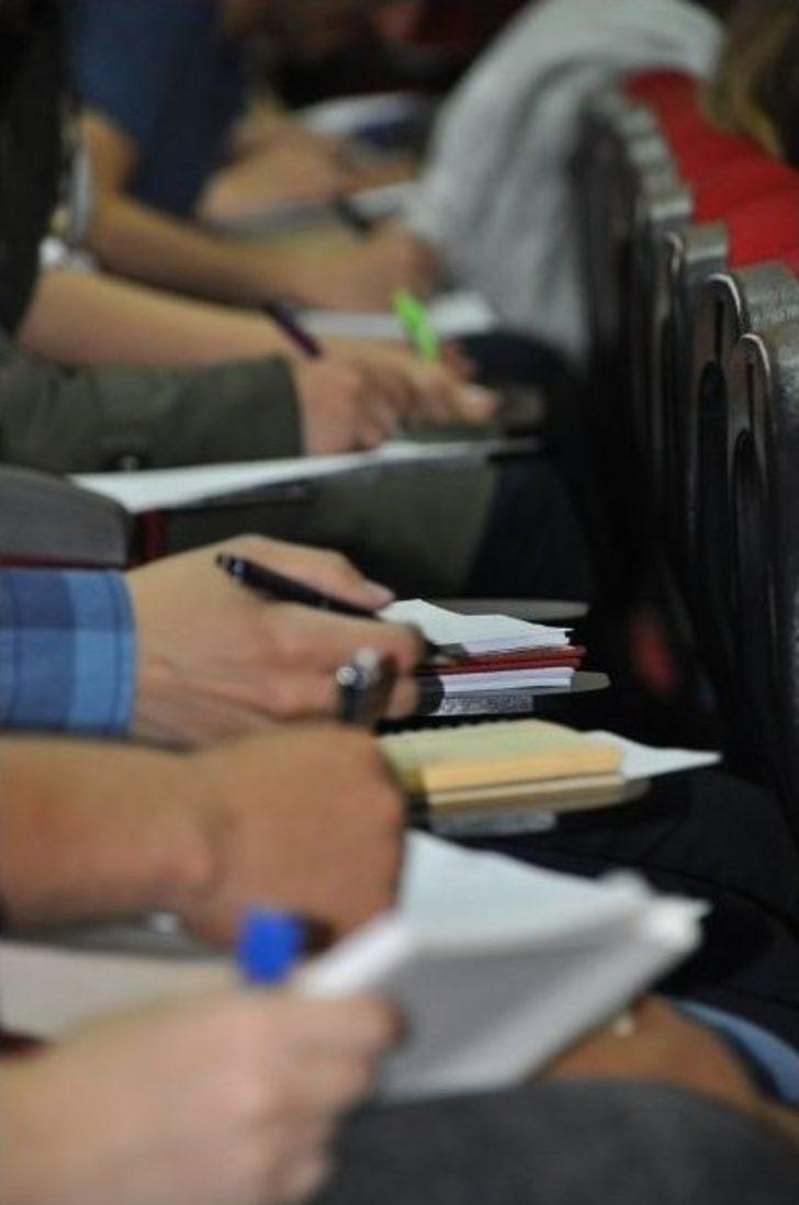 Omü’de Yazarlığın Sırları Anlatıldı G5