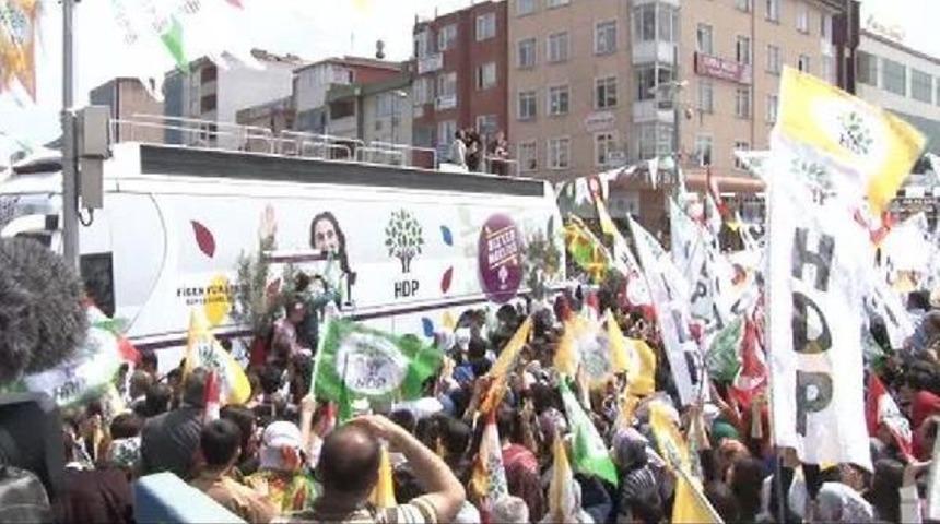 Demirtaş: Siz Kendi Kralınıza Tansiyon Hapı Ayarlayın