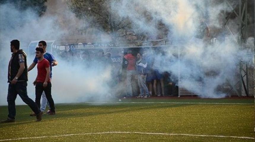 Osmaneli Gen&ccedil;lerbirliğispor&rsquo;a 6 Ma&ccedil; Saha Kapatma Cezası Verildi