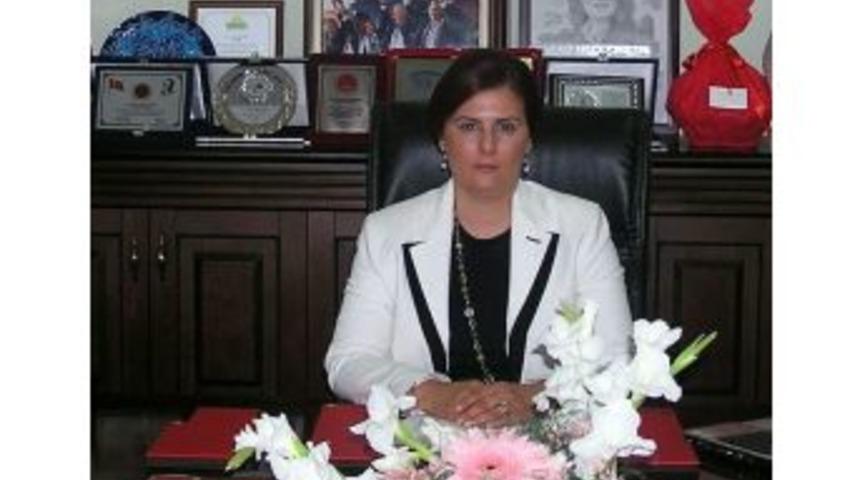 Başkan &Ccedil;er&ccedil;ioğlu, İş&ccedil;ilerin Bayramını Kutladı