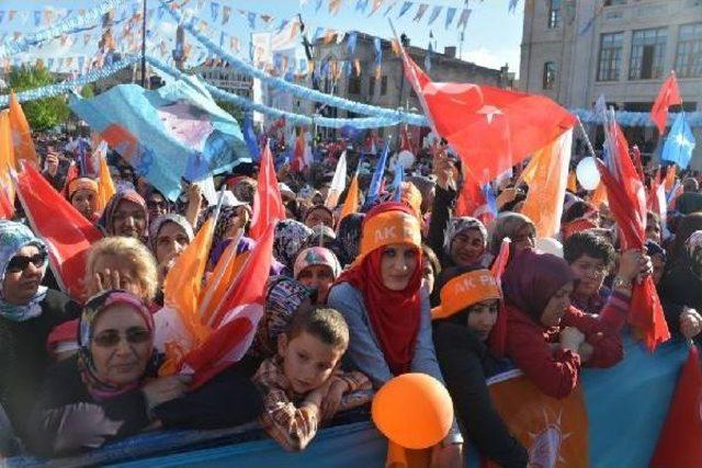 Davutoğlu'nun Taksim Için Son Sözü: Kaos Çıkarmayın Izin Vermeyiz (3)