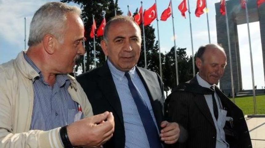 Chp'li Tekin'den Başbakan Davutoğlu'nun Projelerine Eleştiri