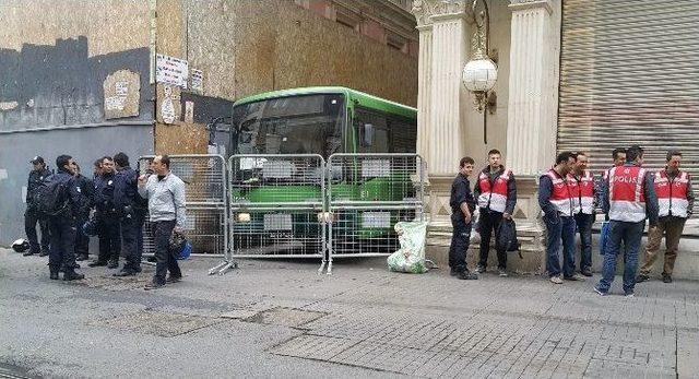 İstiklal Caddesi Boş Kaldı 3