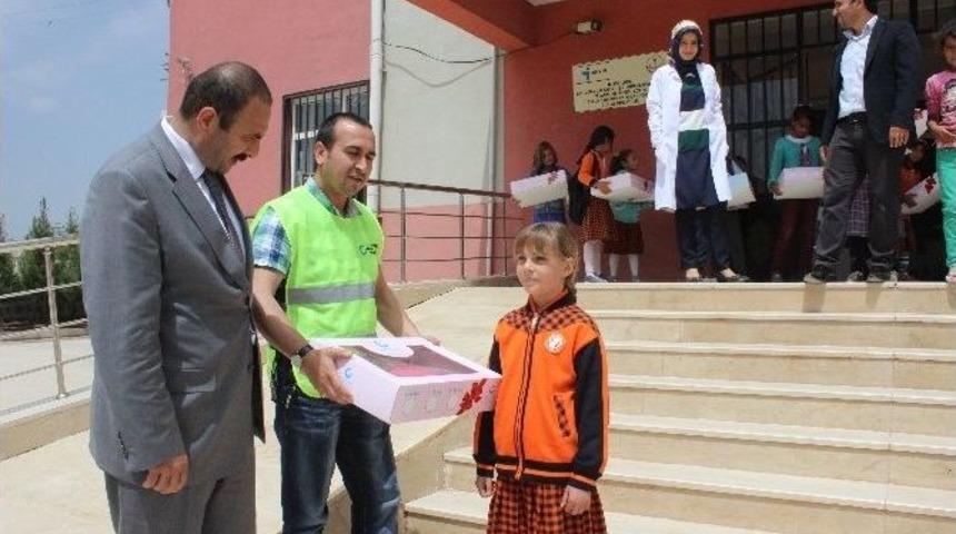 Beşiri Derneği Ceylanpınar&rsquo;da Y&uuml;zleri G&uuml;ld&uuml;rd&uuml;