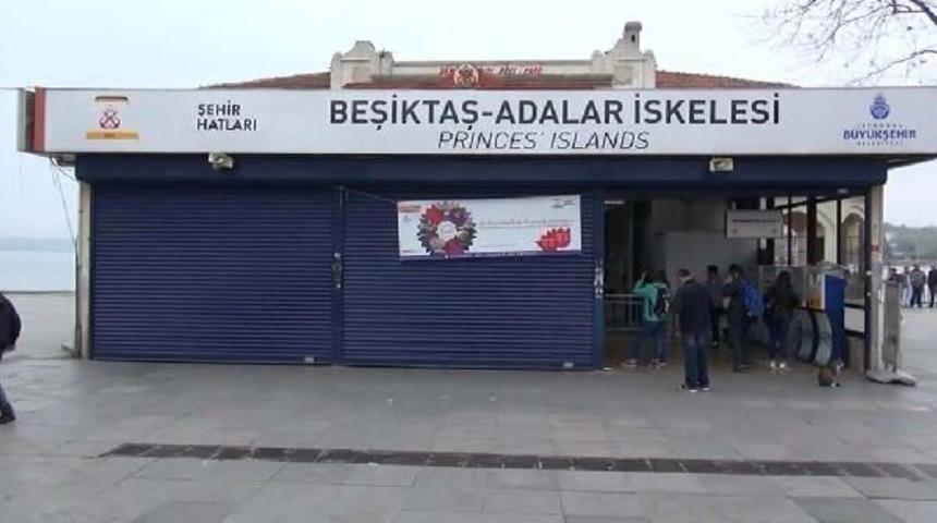 Vapur Ve Metrob&uuml;s Seferlerine 1 Mayıs Iptali