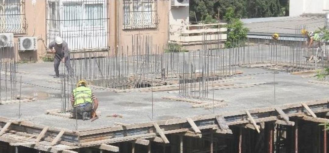 İş&ccedil;iler "emek Ve Dayanışma G&uuml;n&uuml;"nde De &Ccedil;alıştı