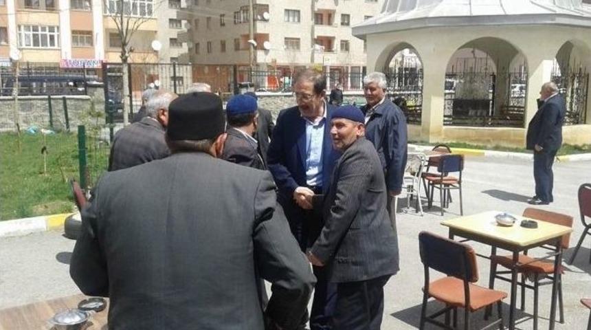 Başkan Bulutlar, Esnafı Gezdi, Vatandaşlarla &Ccedil;ay İ&ccedil;ti