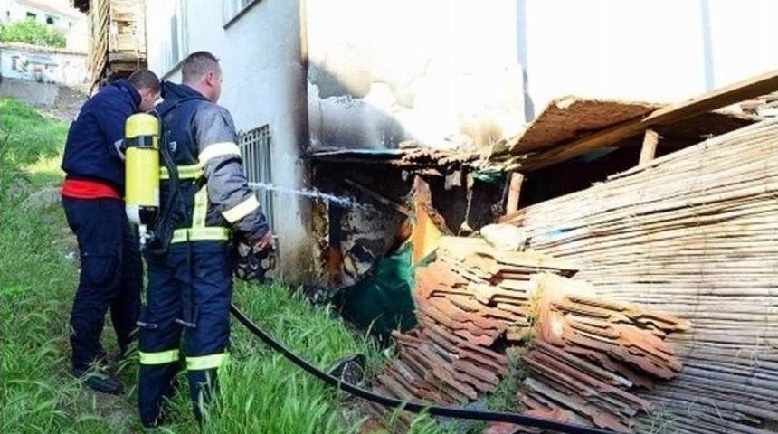 Erdek&rsquo;teki Yangın Korkuttu