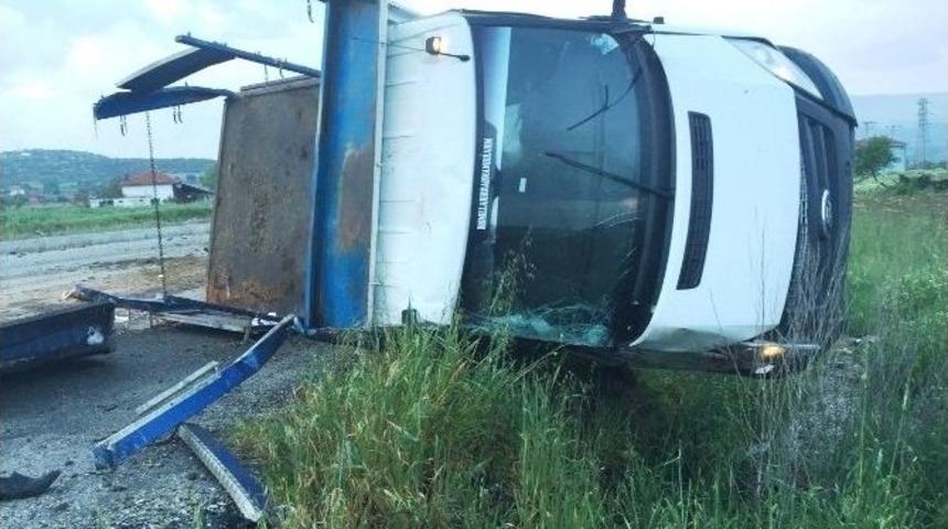 Emniyet Kemeri Hayatını Kurtardı