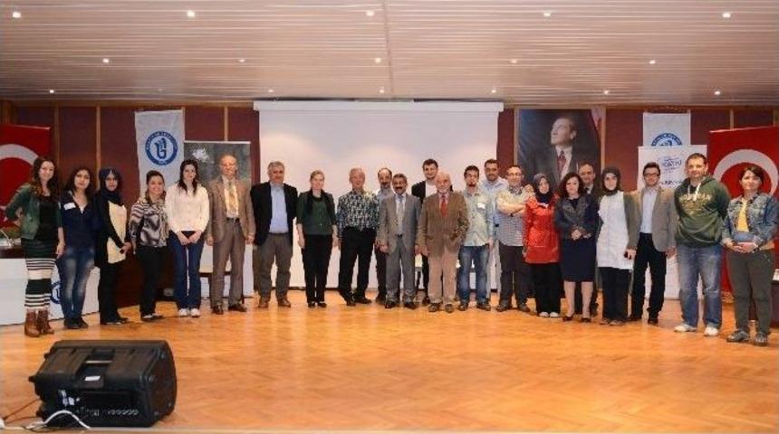 B&uuml;&rsquo;de Keyifli Bir S&ouml;yleşi