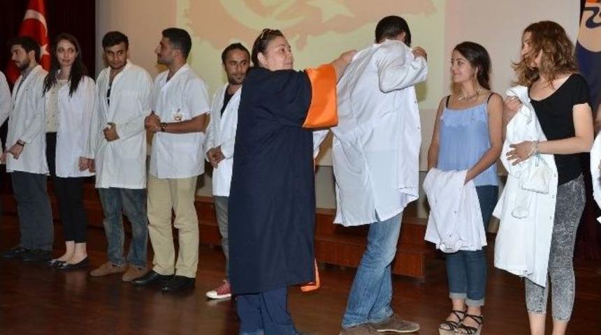 Gen&ccedil; Eczacılar &Ouml;nl&uuml;k Giydi