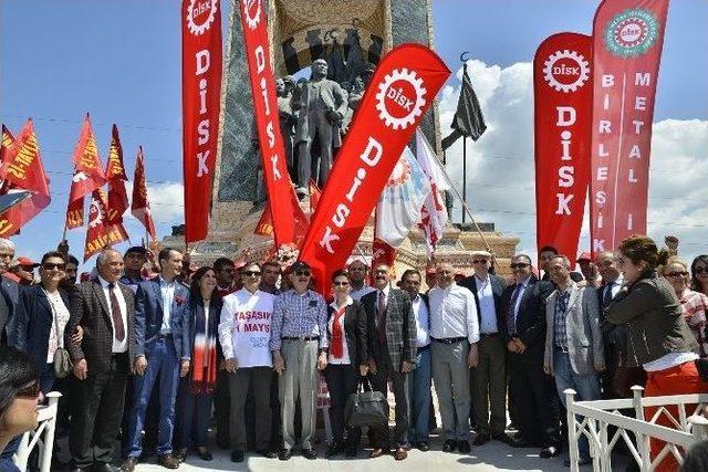 Bu Taksim’de 1 Mayıs Olaysız Kutlandı