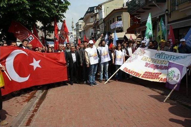 Bartın’da 1 Mayıs Kutlamaları Kısa Sürdü