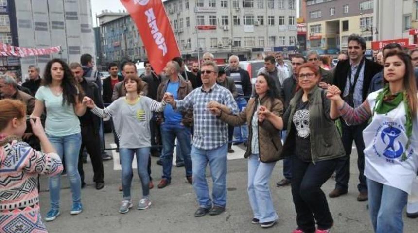 Rize&rsquo;De Horonlu 1 Mayıs Kutlaması